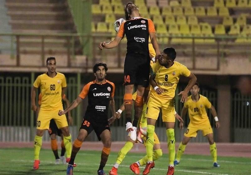 جام حذفی فوتبال، پیروزی یک نیمه ای مس کرمان مقابل سیراف کنگان
