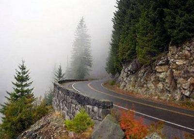نابسامانی یکی از زیباترین جاده های دنیا