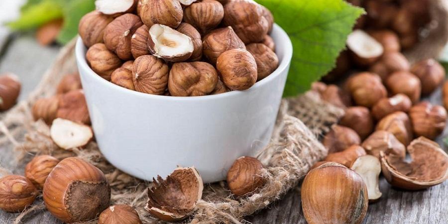 8 خاصیت بی نظیر فندق 8 خاصیت بی نظیر فندق