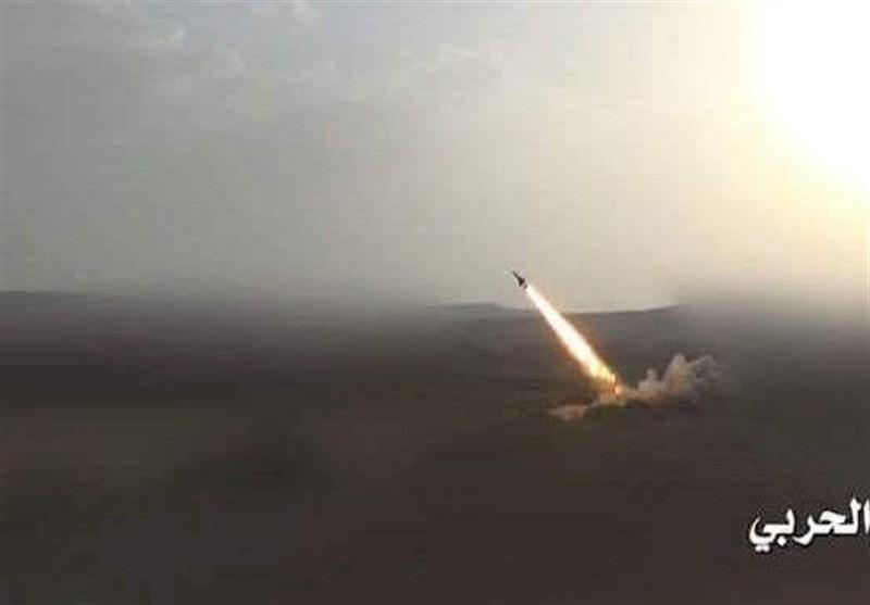 شلیک موشک های زلزال 1 به مراکز تجمع مزدوران عربستان در یمن شلیک موشک های زلزال 1 به مراکز تجمع مزدوران عربستان در یمن