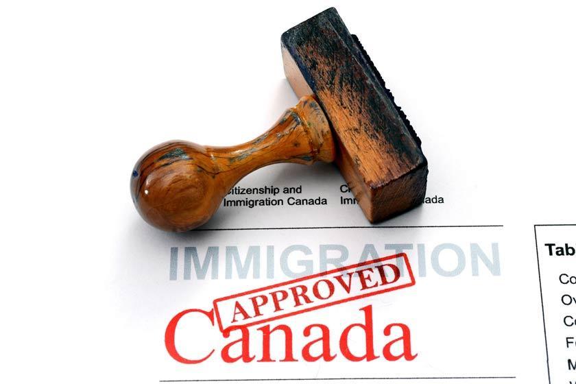 10 مشکل عمده ای که مهاجران کانادا با آن روبه رو می شوند
