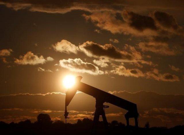 روند رشد تولید نفت آمریکا متوقف شد