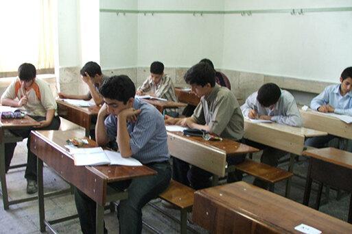 مدارس زمان آموزشی را رعایت نمی کنند مدارس زمان آموزشی را رعایت نمی کنند