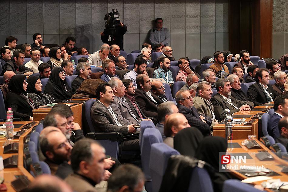 کنفرانس بین&ampamp#157 المللی جبر جابجایی 9 تا 12 مهرماه در دانشکده کنفرانس بین&#157 المللی جبر جابجایی 9 تا 12 مهرماه در دانشکده فنی و مهندسی مرند برگزار می گردد