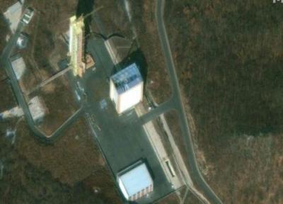 تصاویر ماهواره ای جدید از تاسیسات موشکی کره شمالی ، پیونگ یانگ احتمالا برای پرتاب یک راکت فضایی آماده می گردد