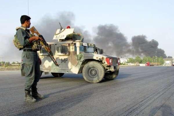 انفجار خودروی حامل کارمندان وزارت دفاع افغانستان