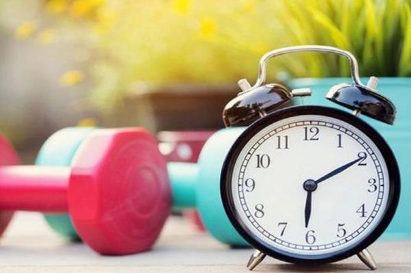 چه ساعاتی از روز برای ورزش کردن مناسب است؟
