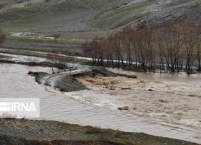 خبرنگاران سیلاب 40 میلیارد ریال به پل های روستایی مهاباد خسارت زد
