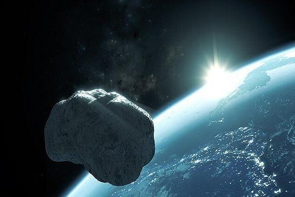 سیارک بزرگی امروز از نزدیکی زمین عبور کرد