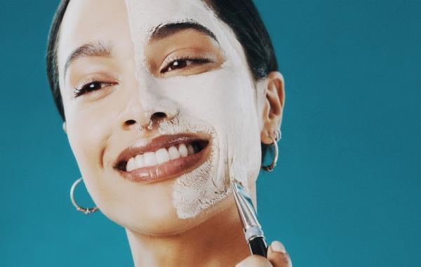 19 روش طبیعی برای داشتن پوست صاف و بی نقص